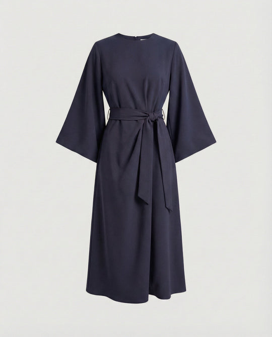 Elegantes Kleid mit Laternenärmeln und Gürtel