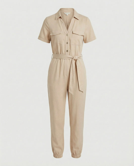 Damen lässiger Jumpsuit mit tailliertem Schnitt und durchgehender Knopfleiste