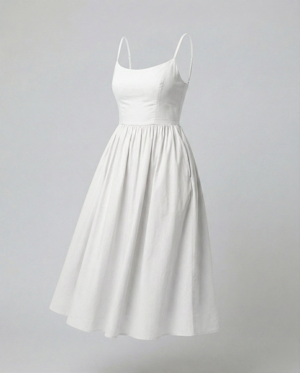 Einfarbiges Kleid mit U-Ausschnitt und Strapsen