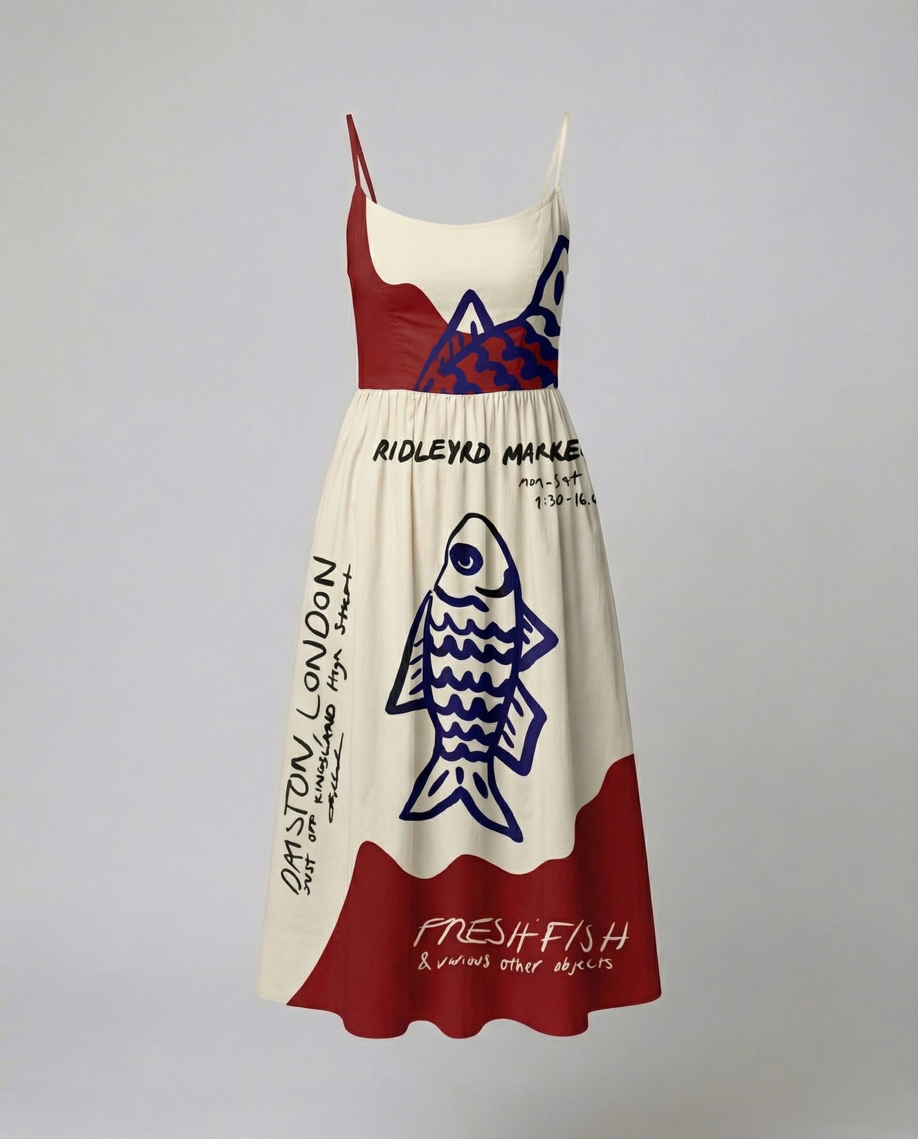 Einfarbiges Kleid mit U-Ausschnitt und Strapsen