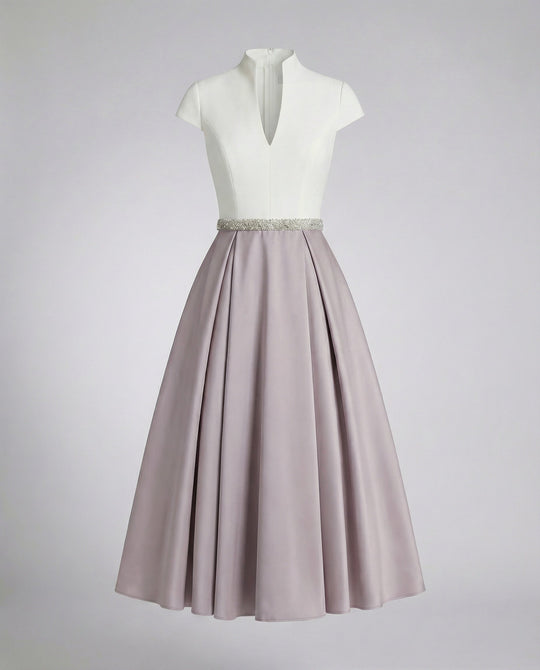 Damen Elegantes Midikleid mit Hochgeschlossenem Kragen & Schwingendem Rock