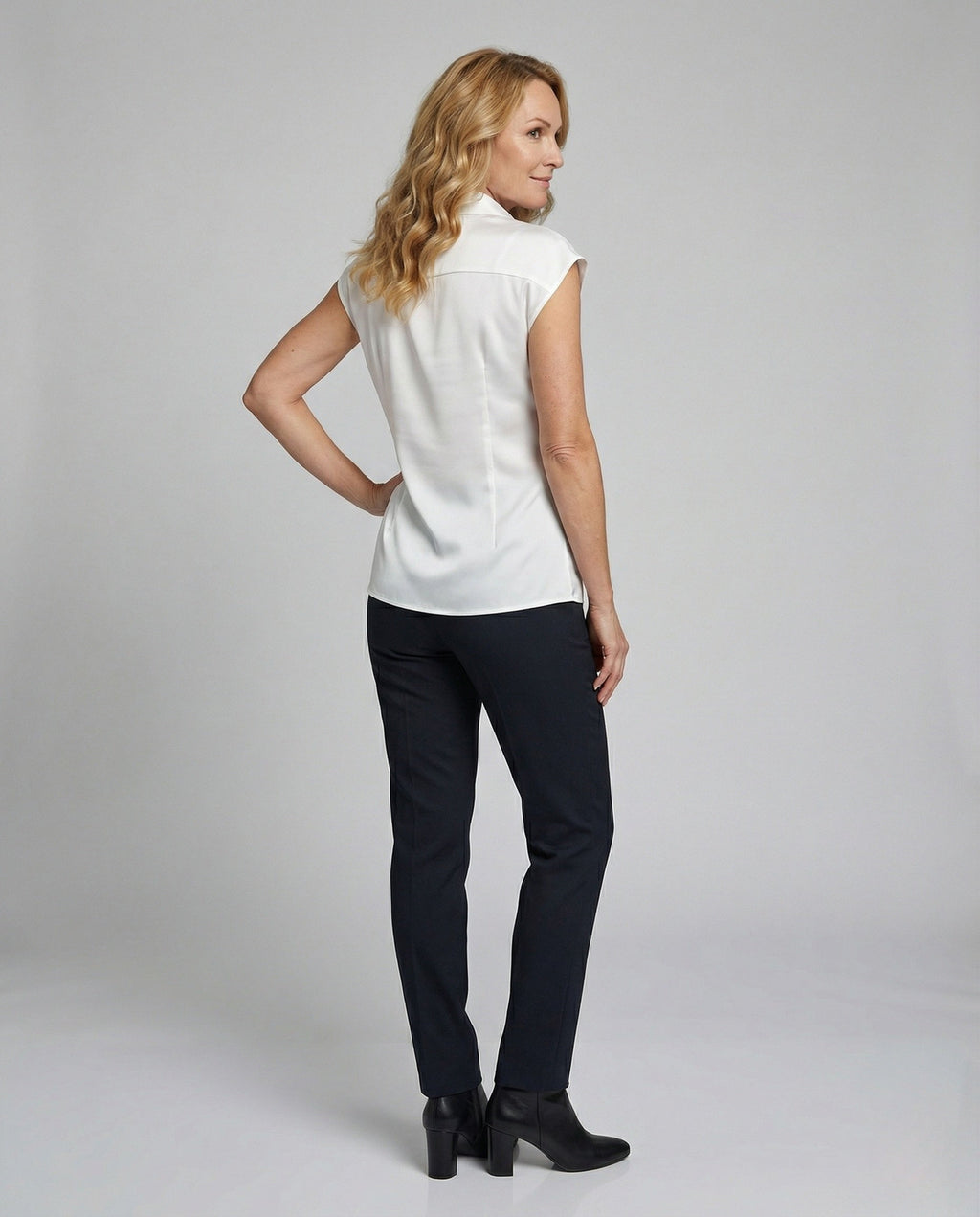 Product 15520718651722 - back_view