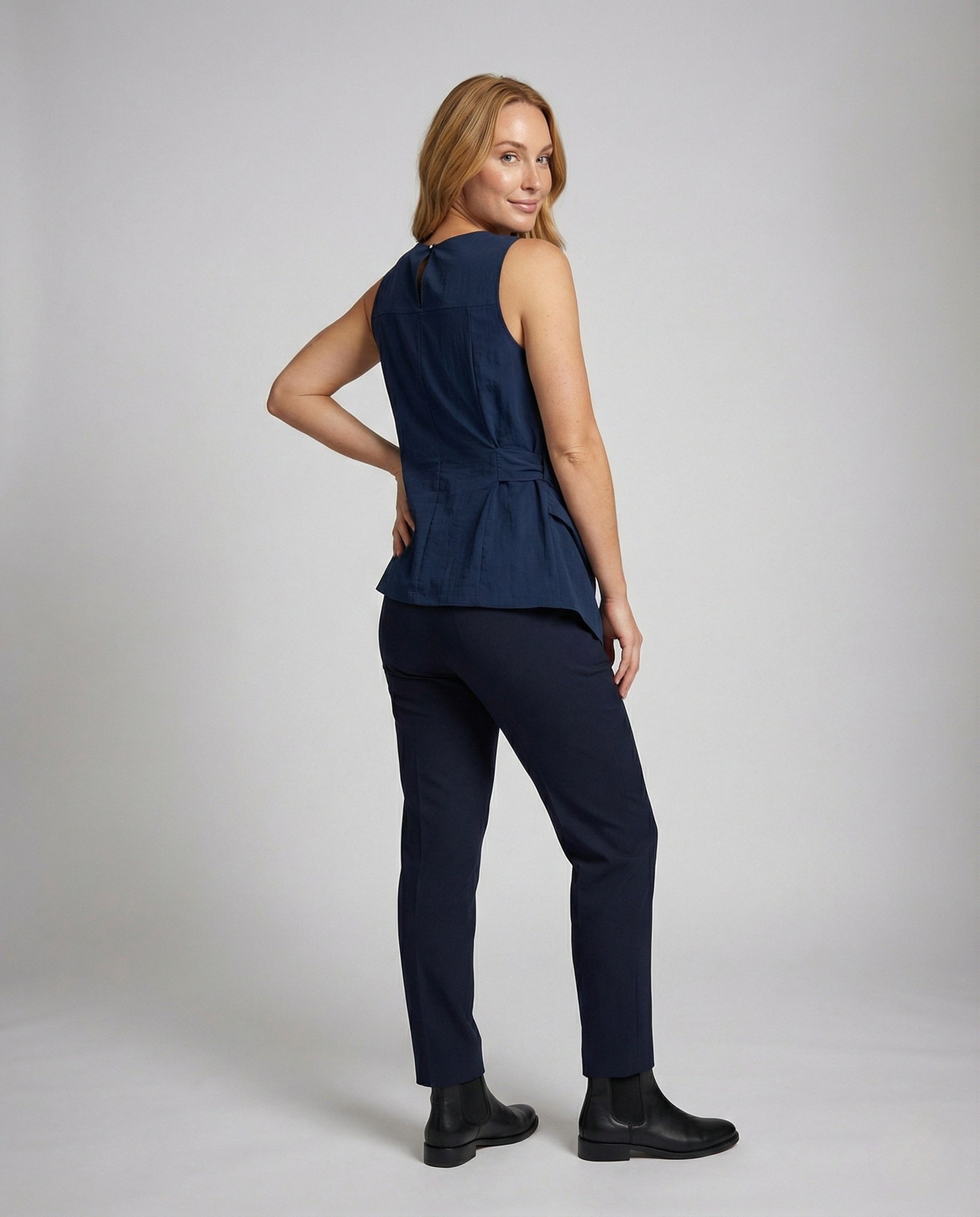 Product 15520723239242 - back_view
