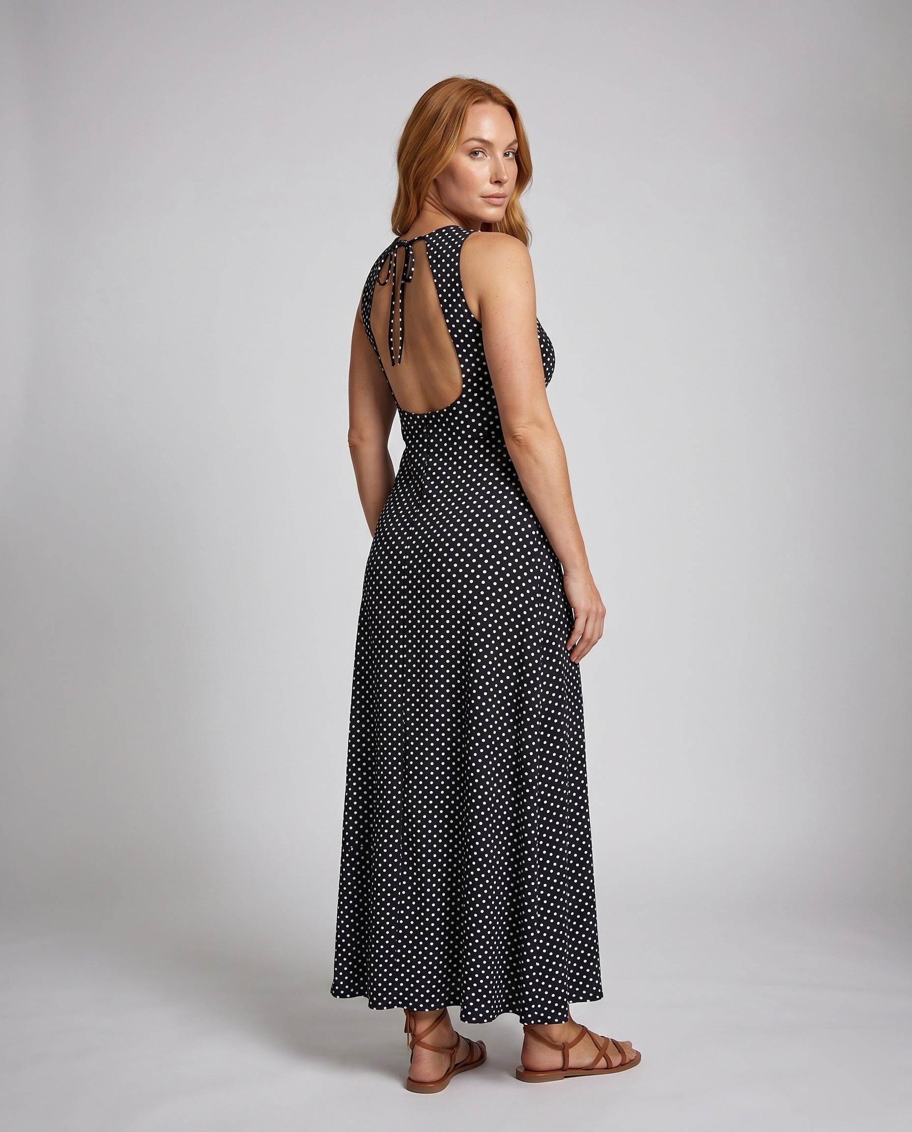 Product 15636285981002 - back_view