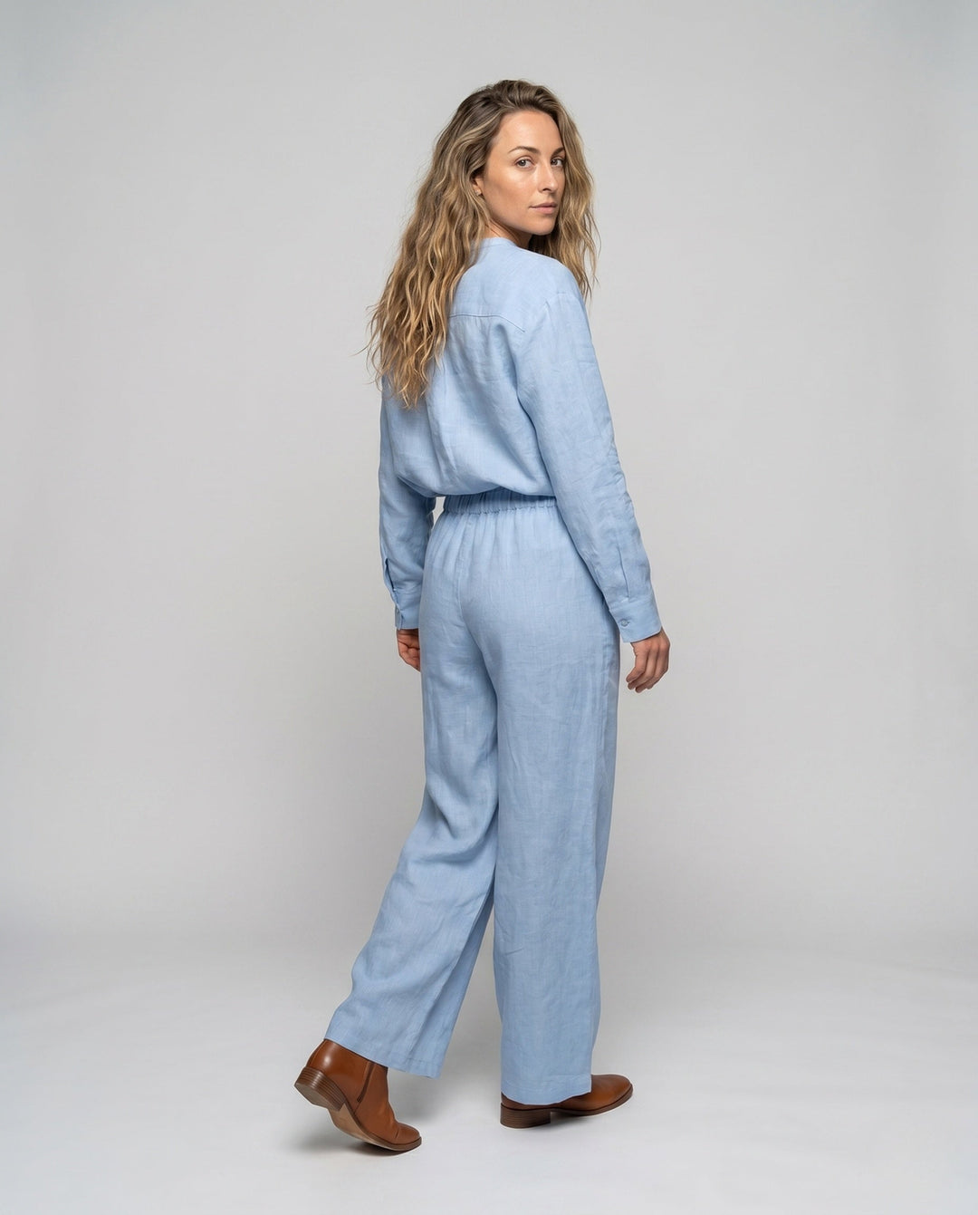 Product 15646796546378 - back_view