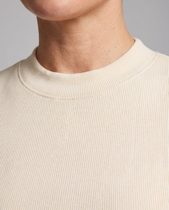 Product 15844648780106 - close_up_detail