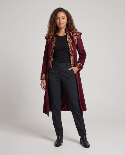 Damen Festkleid mit exquisiten Verzierungen und eleganten Hosen Shop Nory