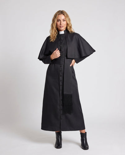 Frauen Priester Kostüm mit elegantem Kapuzen und Kreuz Anhänger Shop Nory