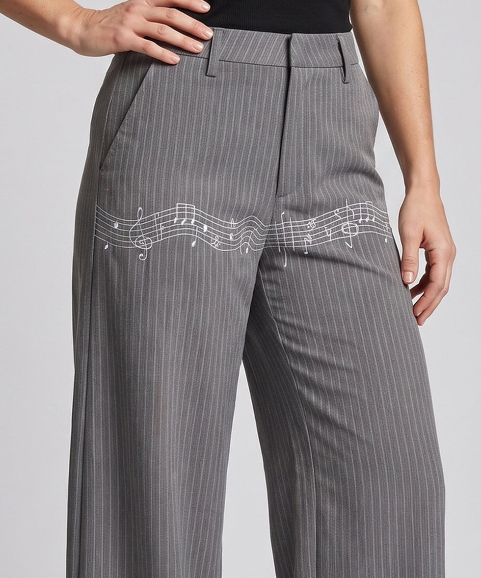 Damen Weitgeschnittene Streifenhose mit musikalischem Druck Shop Nory
