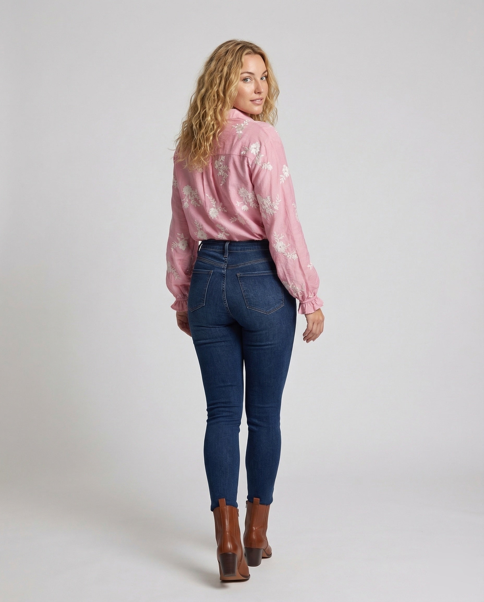 Product 15548832088394 - back_view