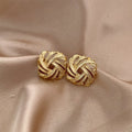 Retro Gold Farbe Geflochtene Geometrische Ohrenclip | Shop Nory