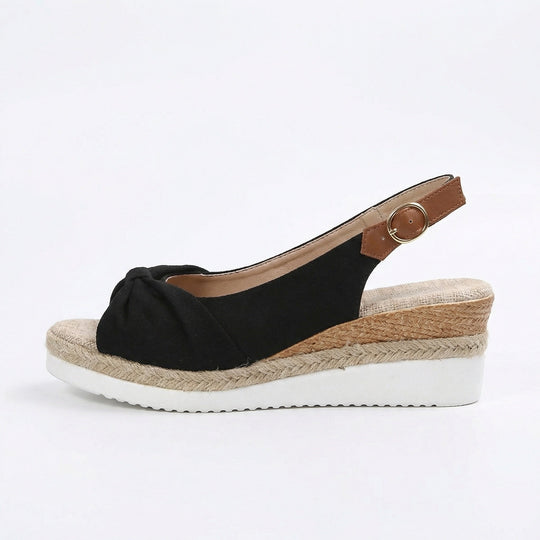 Orthopädische Sandalen mit Zehenspitzen