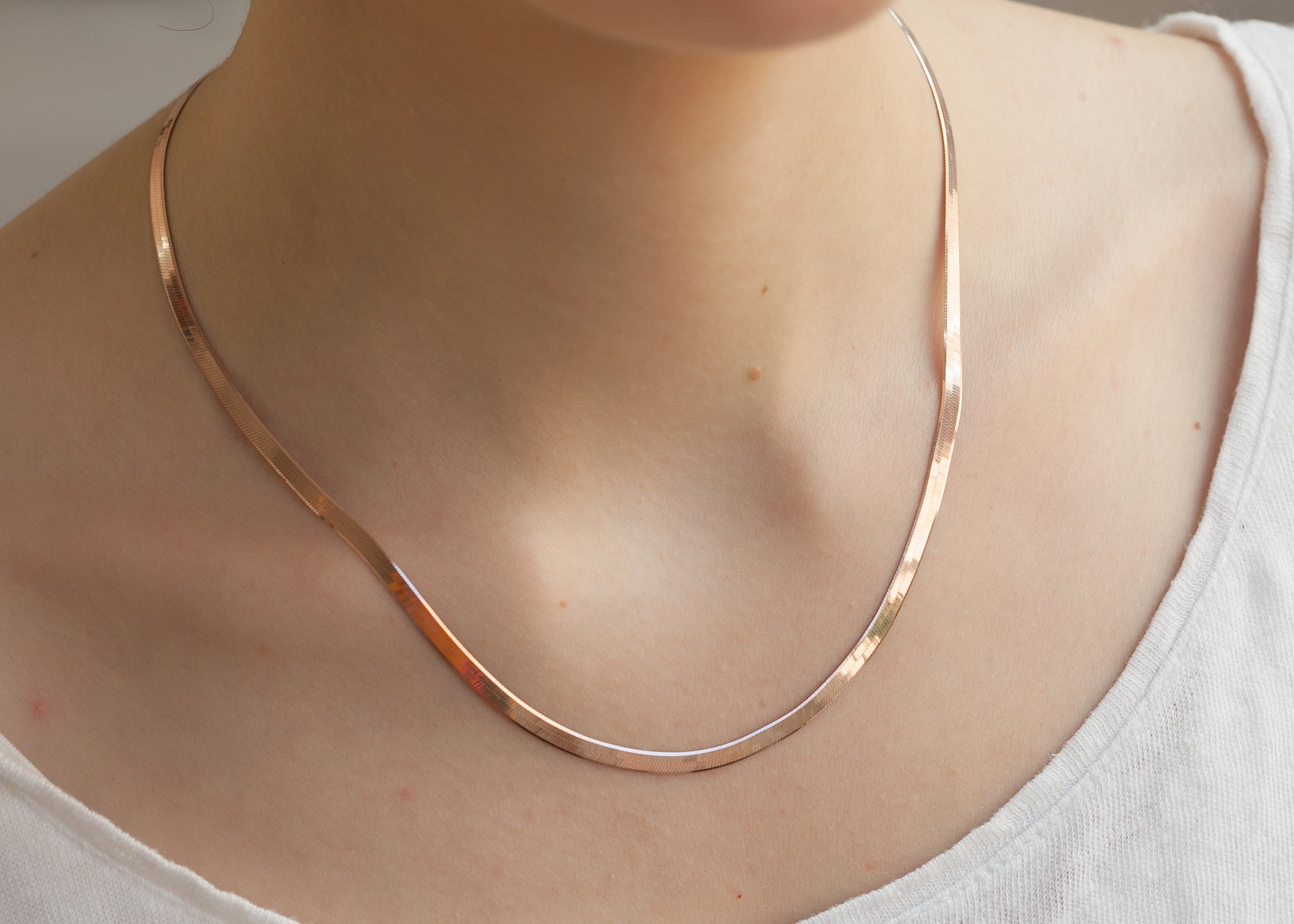 Flache Schlangenkette in Roségold – zeitloser Bestseller | Shop Nory