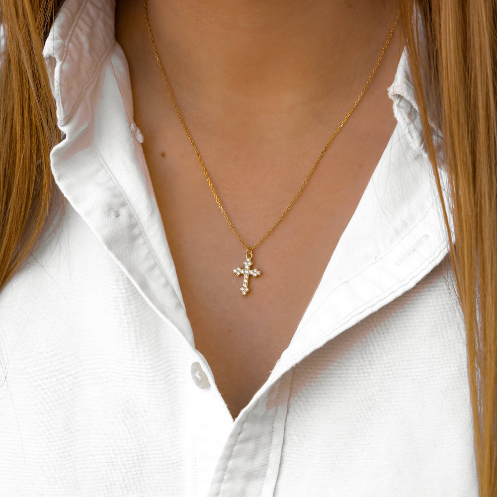 Stilvolle Kreuz-Halskette | Shop Nory