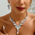 Abgerundetes Diamant Glammer Halsketten- und Ohrring-Set