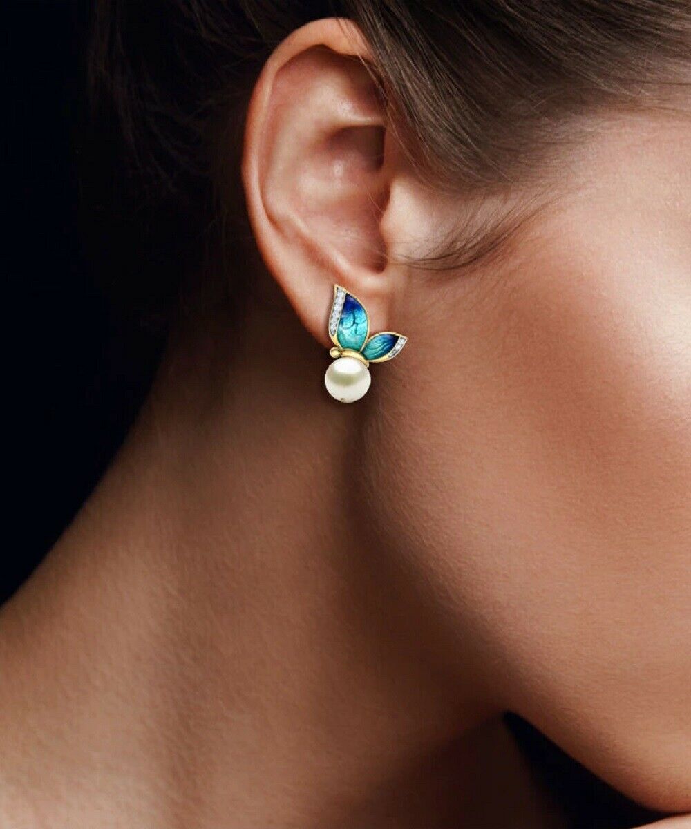 Damen Grün Blau Emaille Schmetterling Weiße Perlen Kristall Trim Stecker Ohrringe | Shop Nory