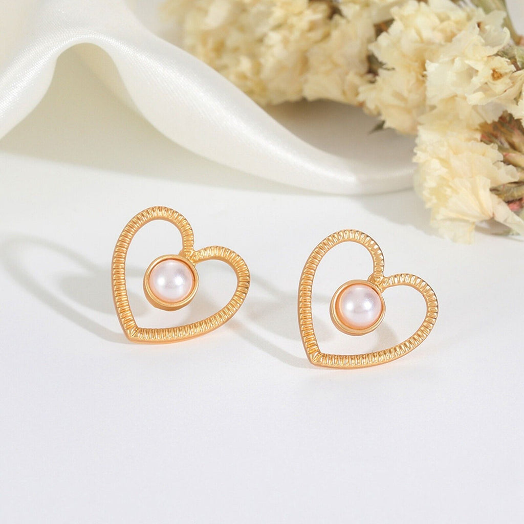 Damen Goldplattierte Herz Kleine Zentrale Perlen Ohrstecker Freizeit Ohrringe | Shop Nory