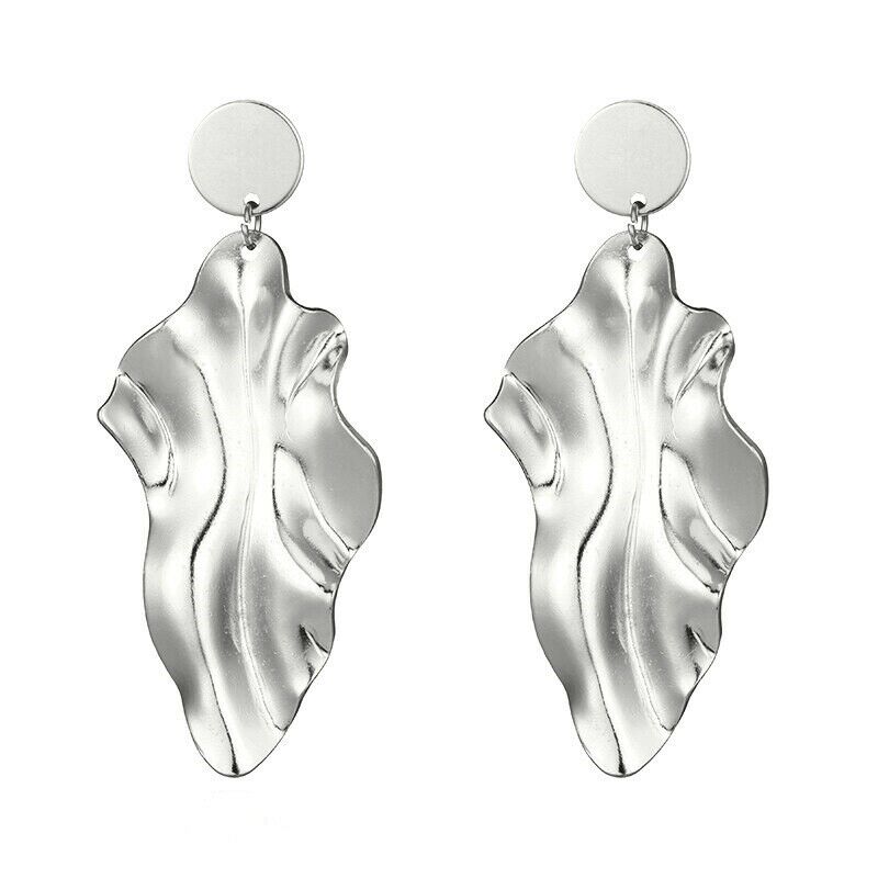Fester Silberbeschichteter Blättergeometrischer Anhängerohrringe | Shop Nory