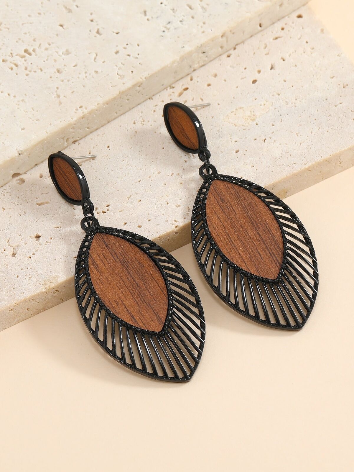 Boho HolzTropfen Ohrringe | Shop Nory