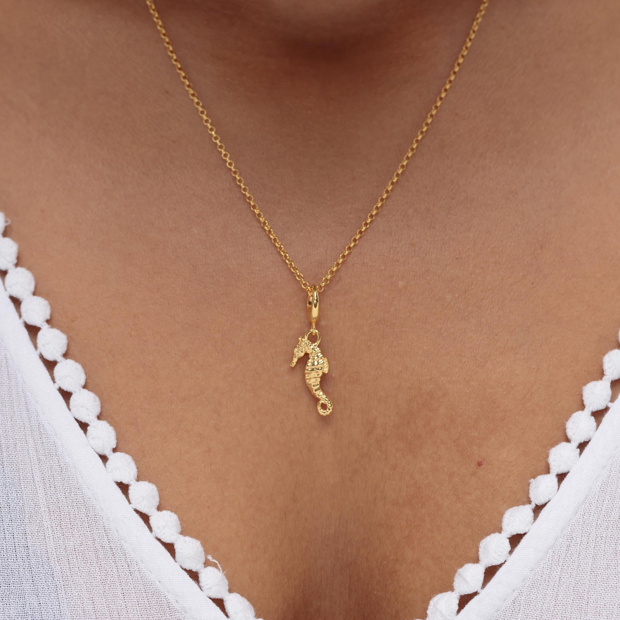 Gold Seepferdchen Charme Halskette | Shop Nory