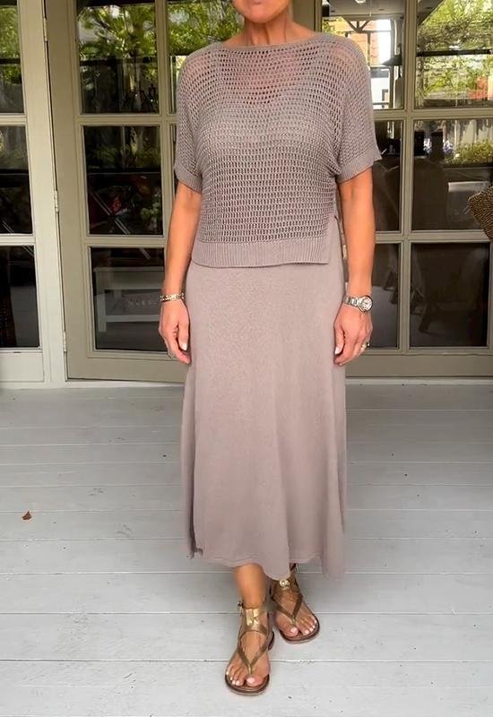 Elegantes Deltes Set (Kleid + Top)