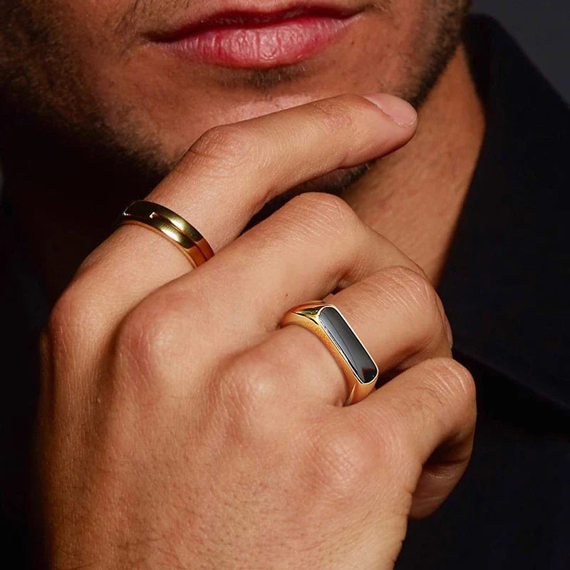 Signet Bar in Gold und Schwarz Ring | Shop Nory