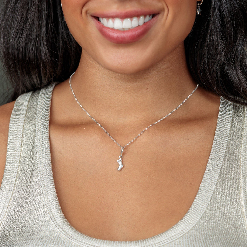 Silberne Weihnachtsstrumpf Charm Halskette | Shop Nory