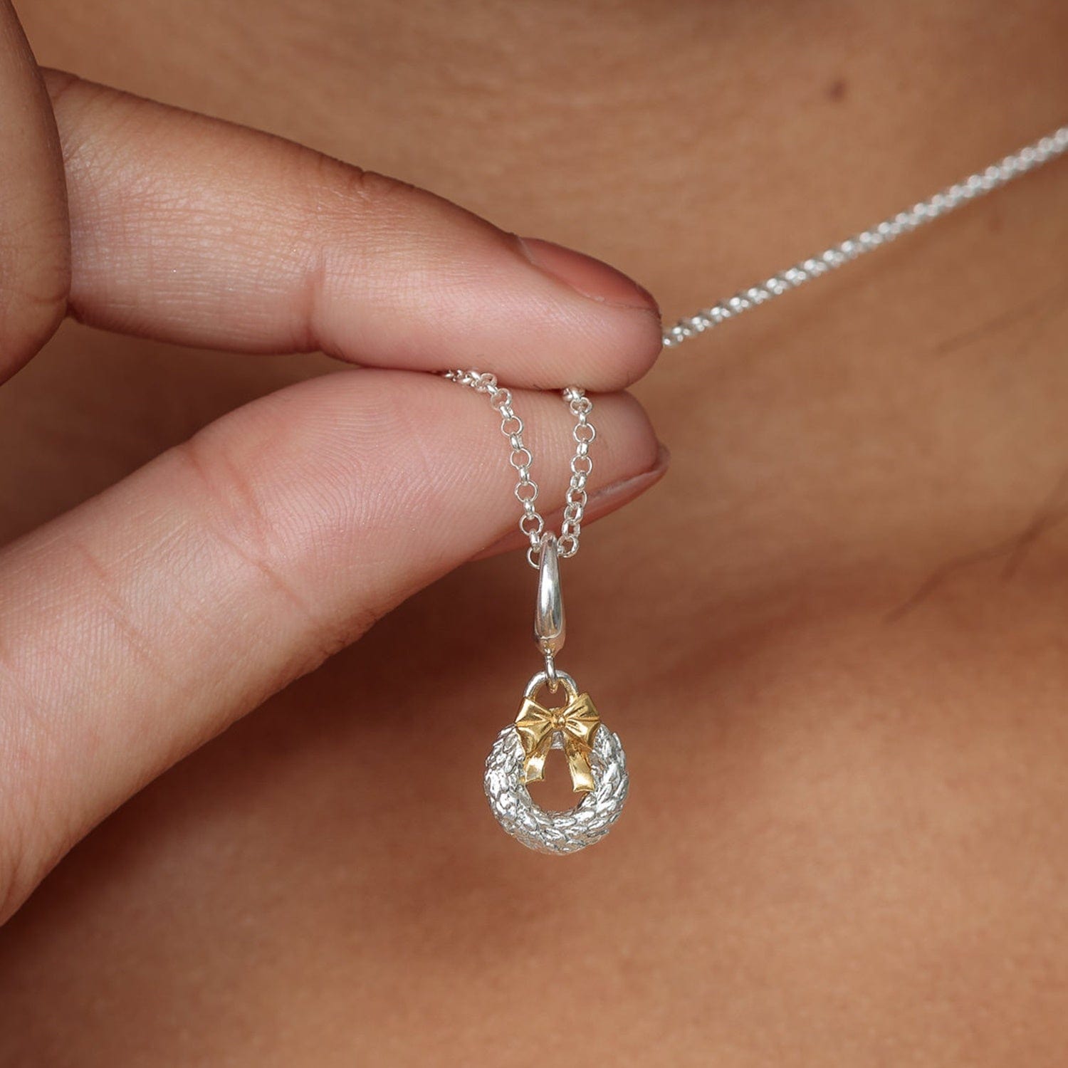 Silber Weihnachtskranz Charm Halskette | Shop Nory
