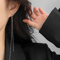 Silberfarbene Mode Lange Asymmetrische Ohrringe | Shop Nory
