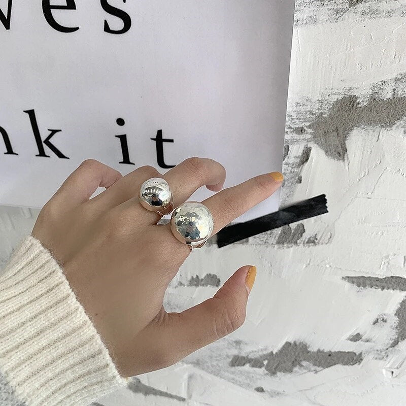 Silberfarbe Große Kugel Glatte Ring | Shop Nory