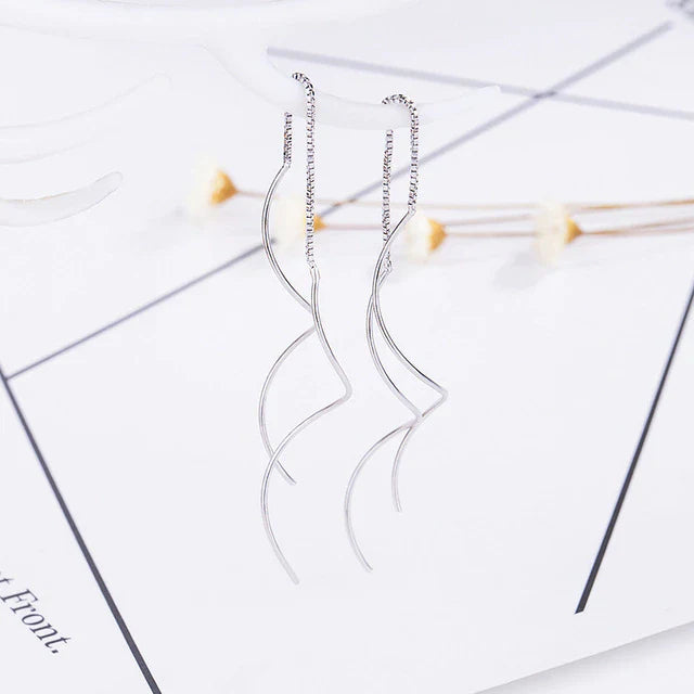 Silberfarbe Neue Exquisite Wellenförmige Einfache Ohrringe | Shop Nory