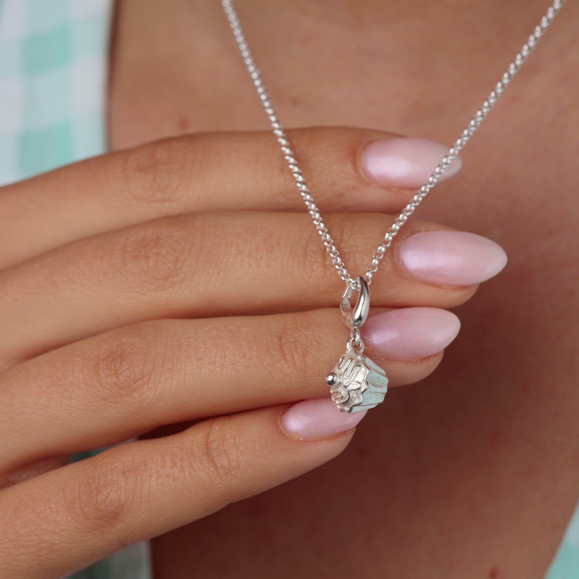Silber Cupcake Charm Halskette | Shop Nory