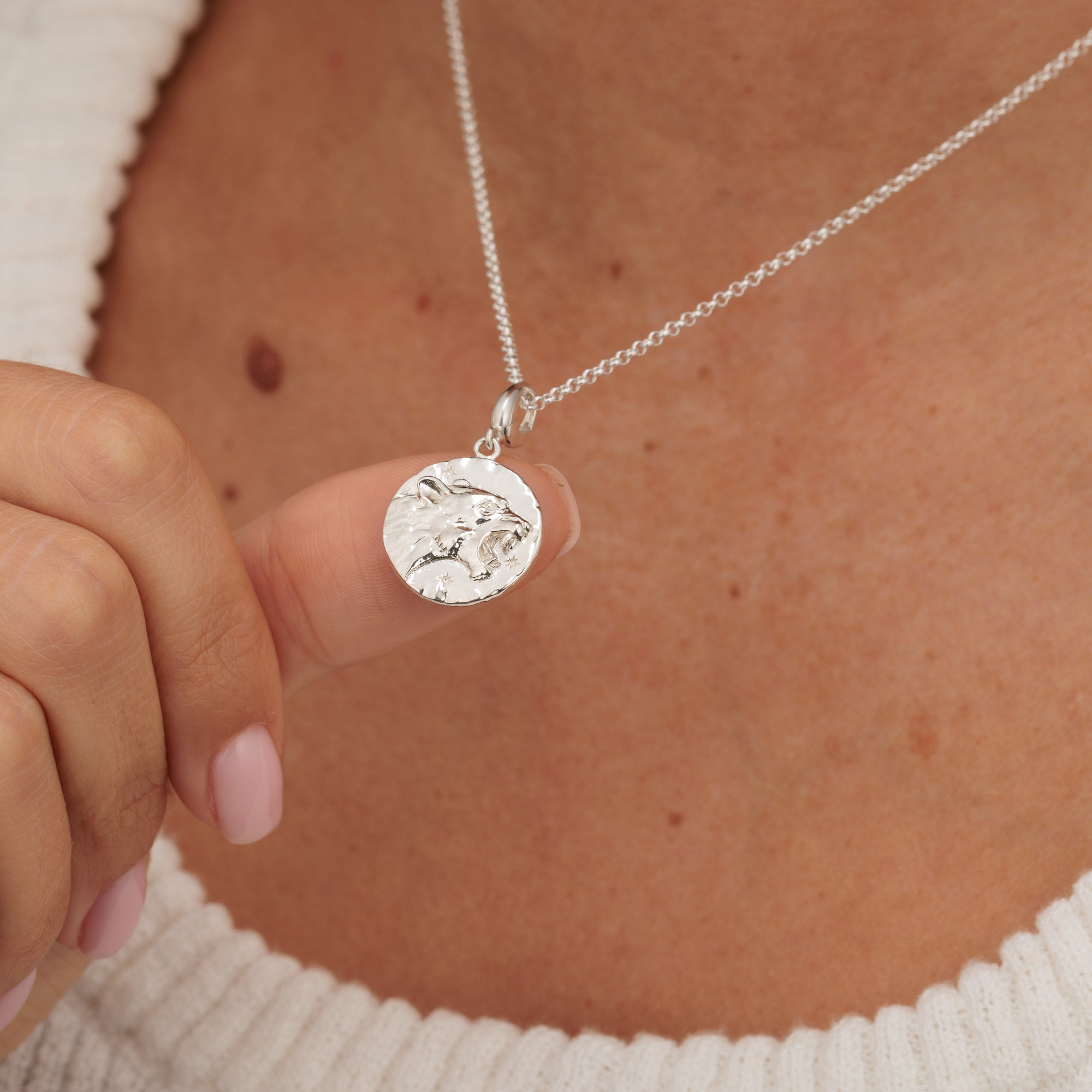 Silber Leo Zodiac Charm Halskette | Shop Nory