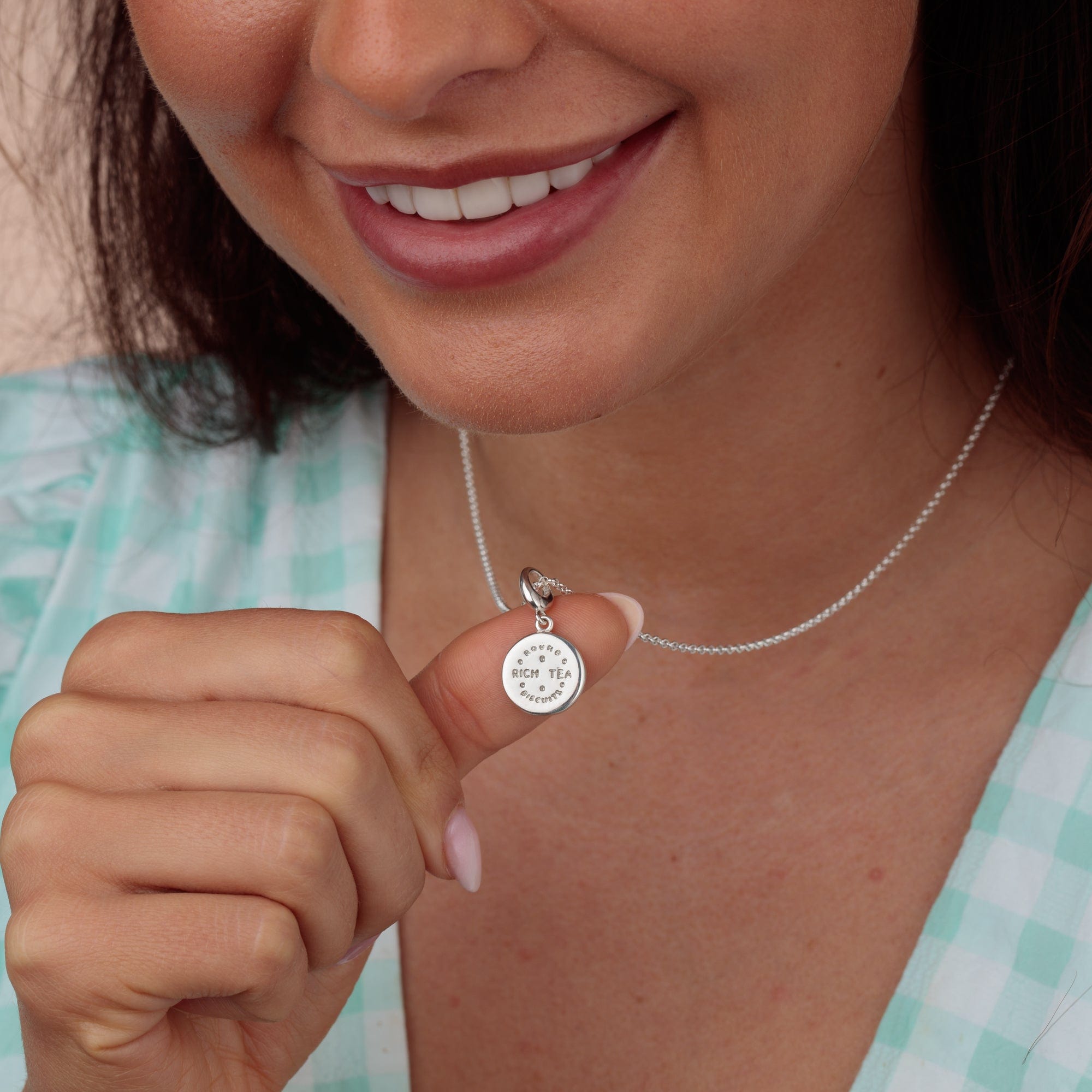 Silber Rich Tea Biscuit Charm Halskette | Shop Nory