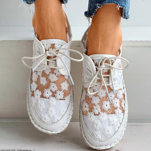 Bestickte Sneakers – Liz