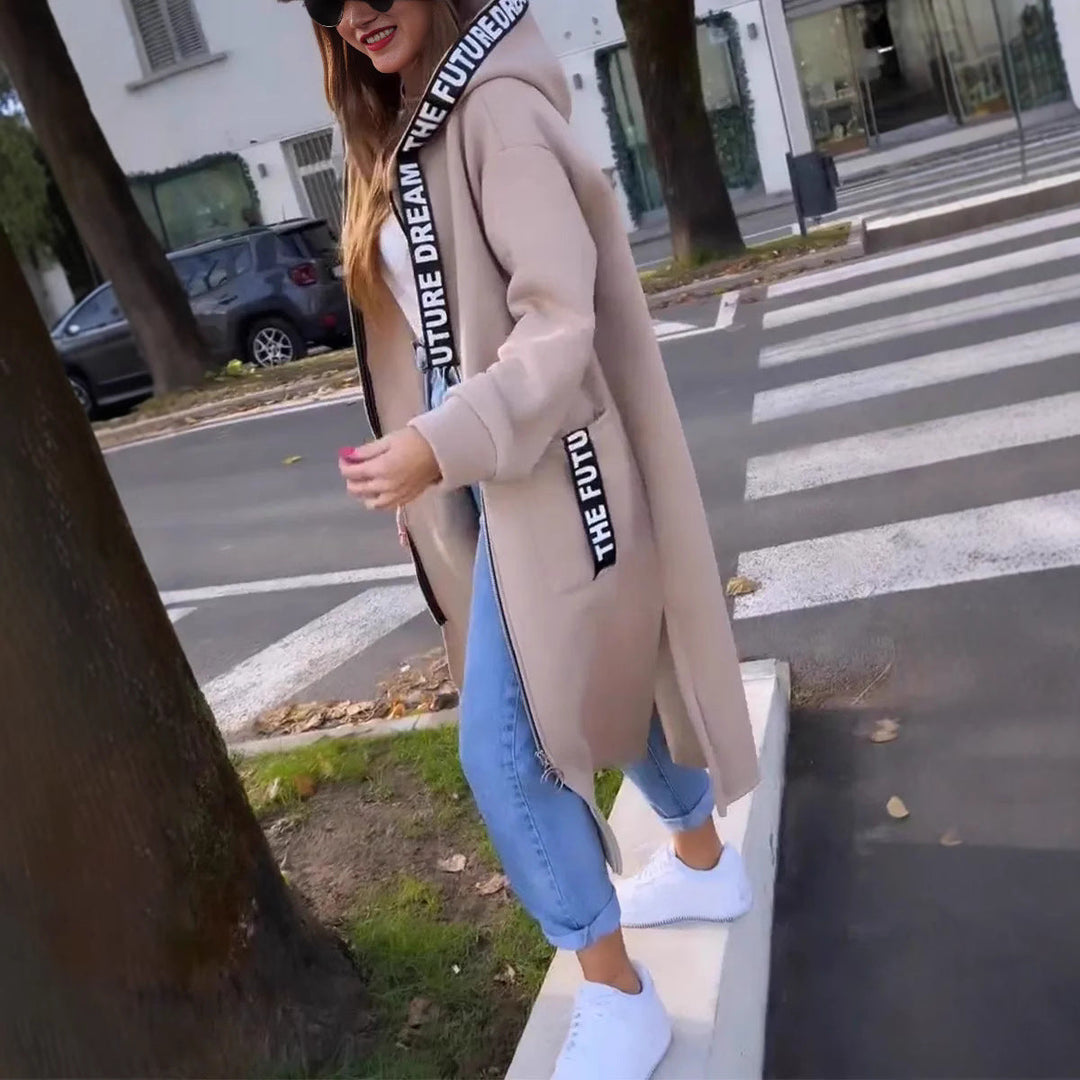 Langer Sweatshirt mit Kapuze