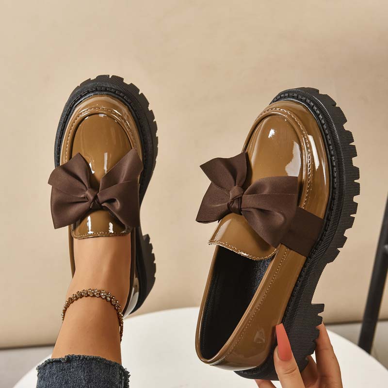 Modische Damen-Loafer, feminin & edel