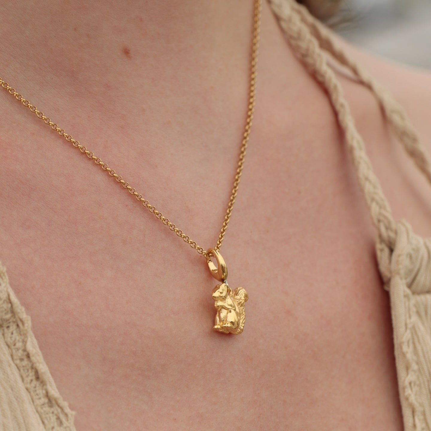Gold Eichhörnchen Charm Halskette | Shop Nory