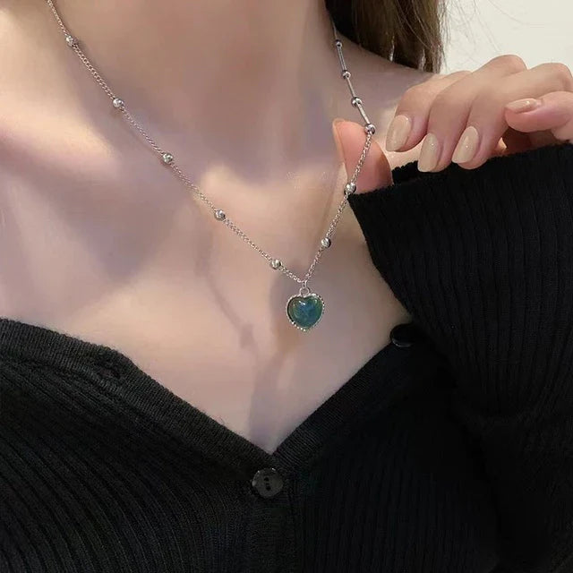 Emotion Sensitive Heart Anhänger Halskette | Shop Nory