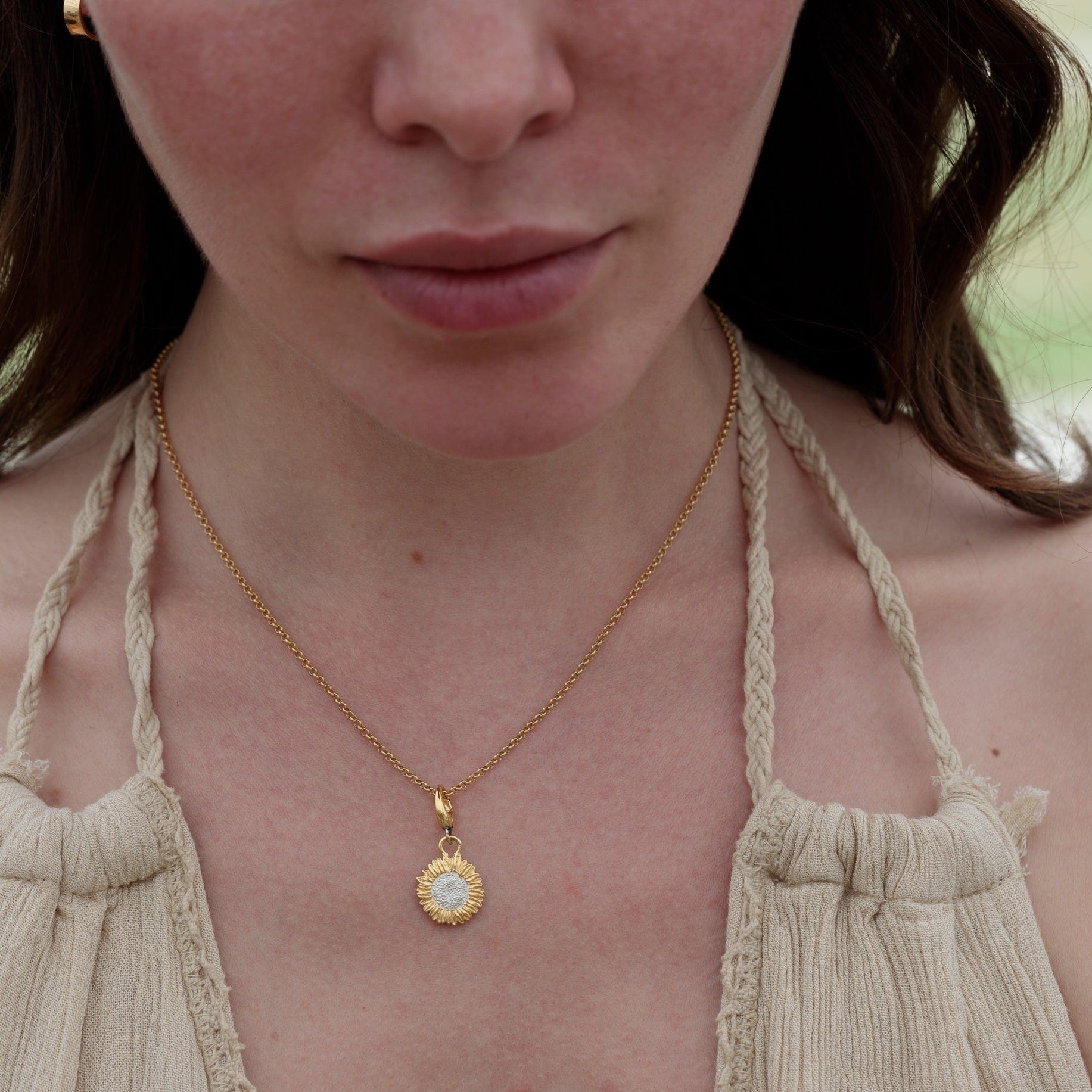 Gold Sonnenblumen Charm Halskette | Shop Nory
