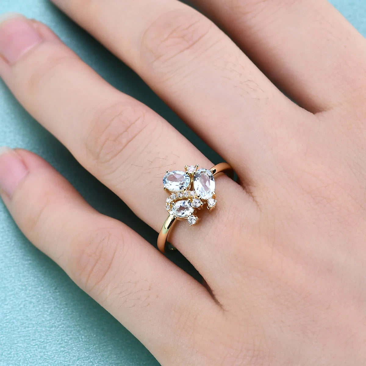 Dreistein-Blautopas-Ring | Shop Nory