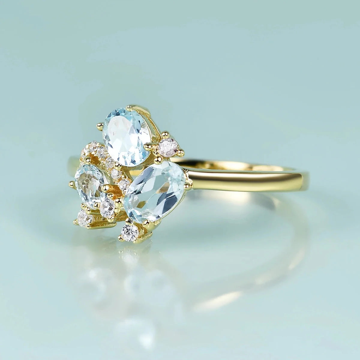 Dreistein-Blautopas-Ring | Shop Nory