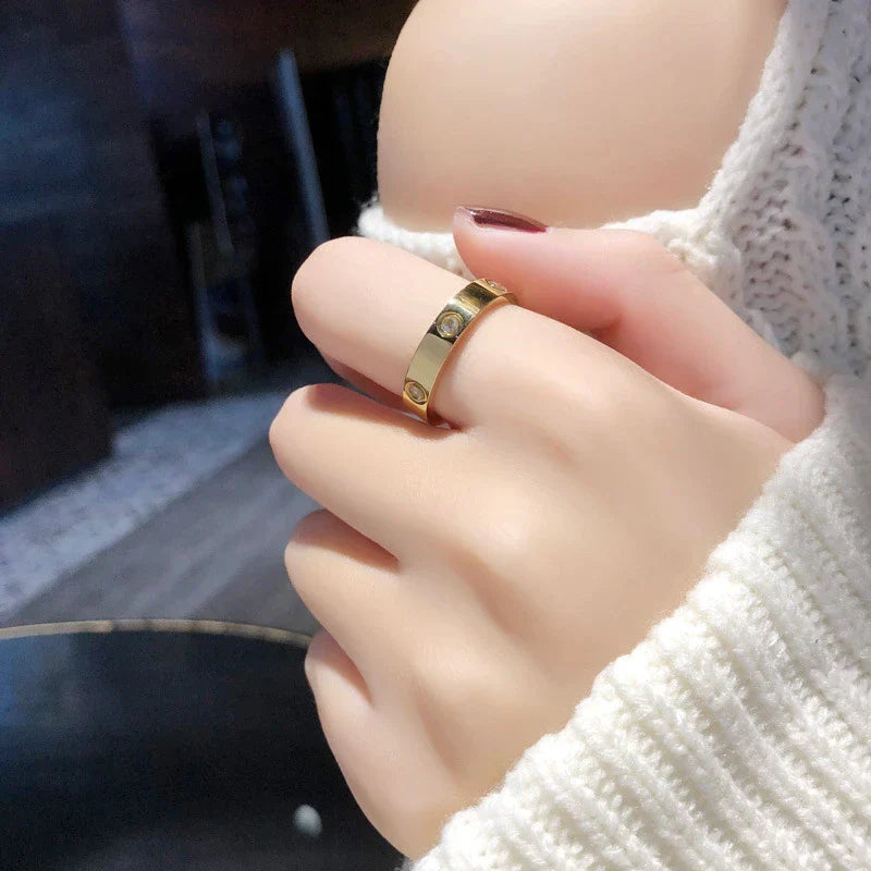 Trendy Edelstahl Roségold Farbe Liebesring | Shop Nory