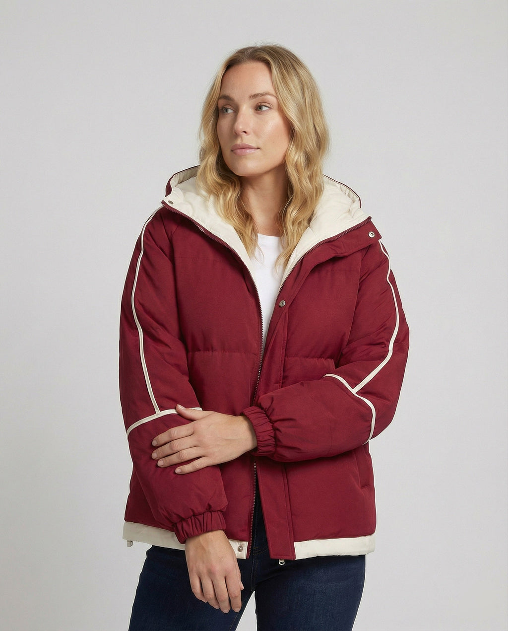 Damen Hochwertige Winterjacke mit isolierender Kapuze