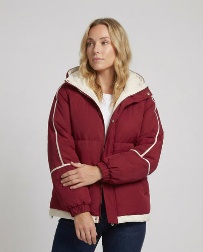 Damen Hochwertige Winterjacke mit isolierender Kapuze