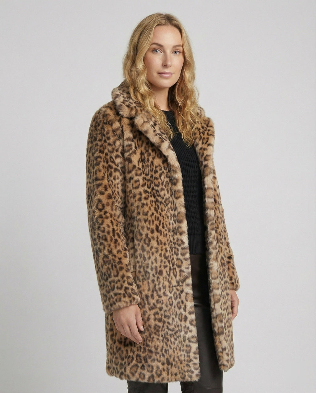 Mantel - Kunstpelz - Oversized Fit - Reverskragen - Leopardenprint