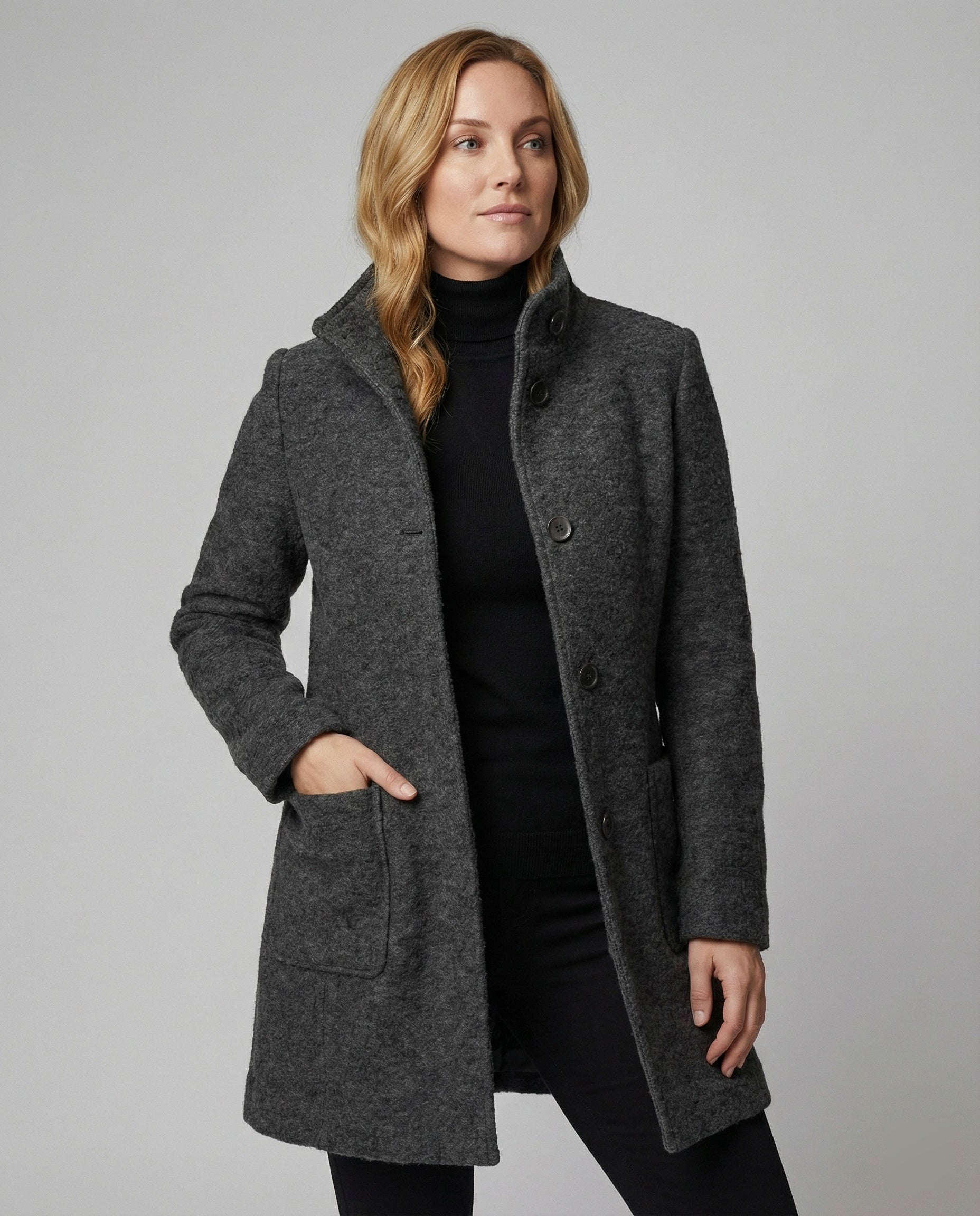Hochkragenmantel für Damen
