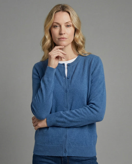 Strickjacke Damen klassisch mit feinem Strickdesign