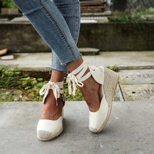 Marie | Keilsandalen mit Schnürung