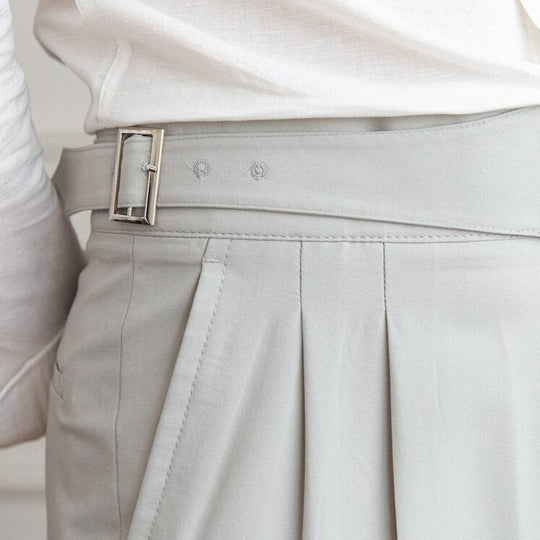 Classic: Stilvolle Hose mit Schnalle